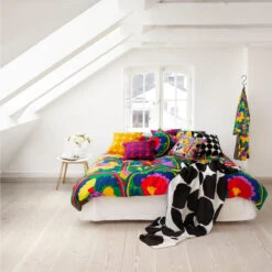 Marimekko Kivet White / Black Tablecloth -Artful Dining marimekko kivet white black tablecloth 140