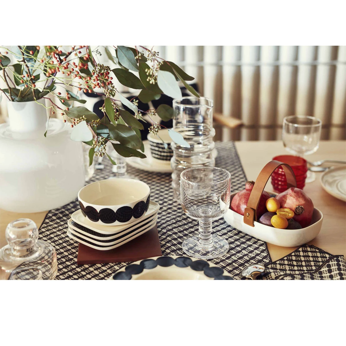 Marimekko Kopeekka Dark Grey Table Runner 4 Marimekko Kopeekka Dark Grey Table Runner - Image 2