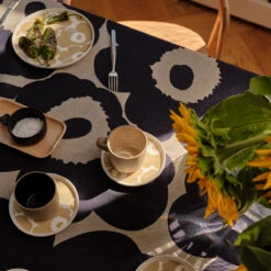 Marimekko Unikko Beige / Navy Linen Tablecloth -Artful Dining marimekko unikko beige navy linen tablecloth 51
